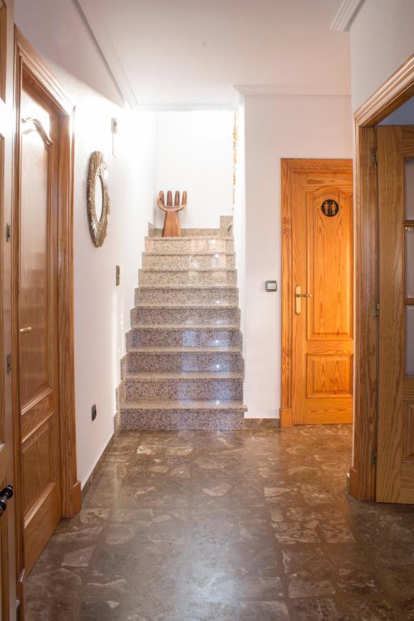 Casa Las Rosas Iniesta Bagian luar foto