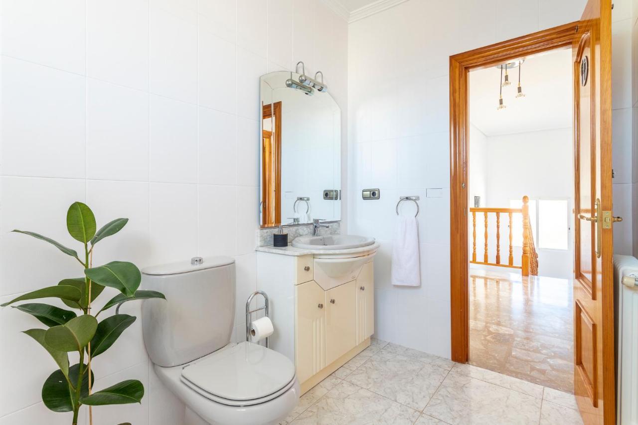 Casa Las Rosas Iniesta Bagian luar foto