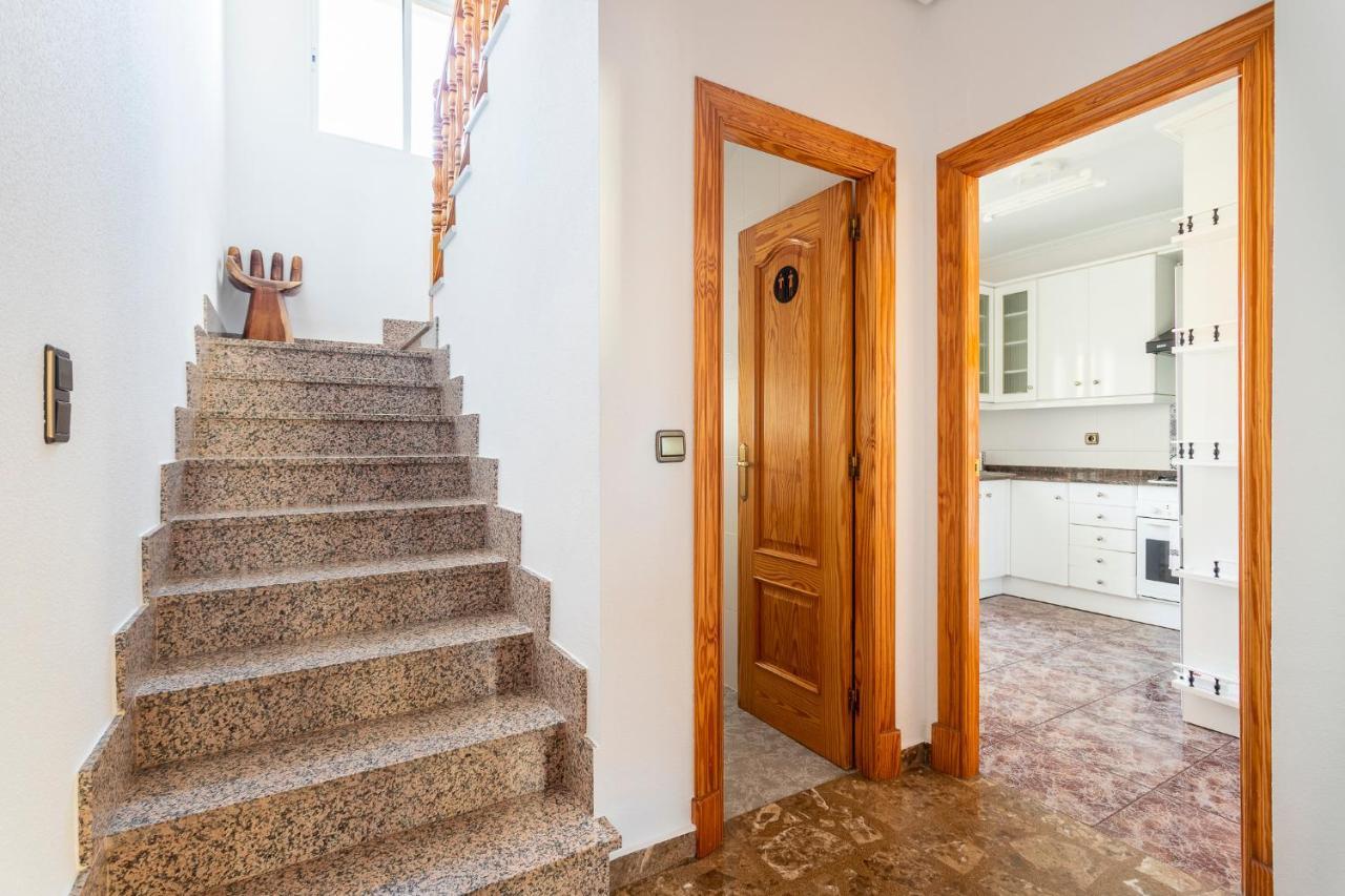 Casa Las Rosas Iniesta Bagian luar foto